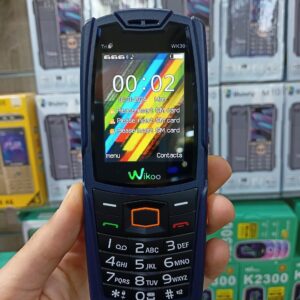 Wikoo k30 ( 3 sim + batterie 3000 mah )
